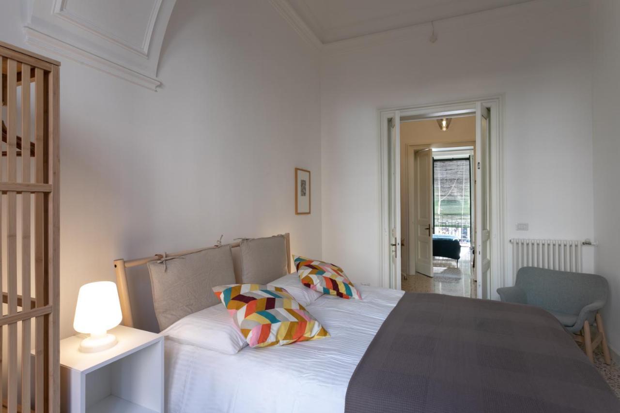 Vittorio Emanuele House Apartment Catania Bagian luar foto