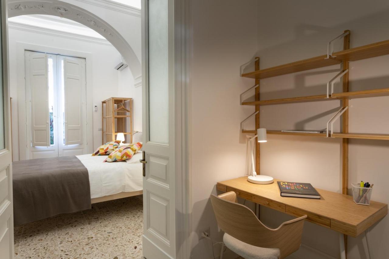 Vittorio Emanuele House Apartment Catania Bagian luar foto