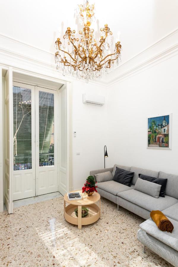 Vittorio Emanuele House Apartment Catania Bagian luar foto