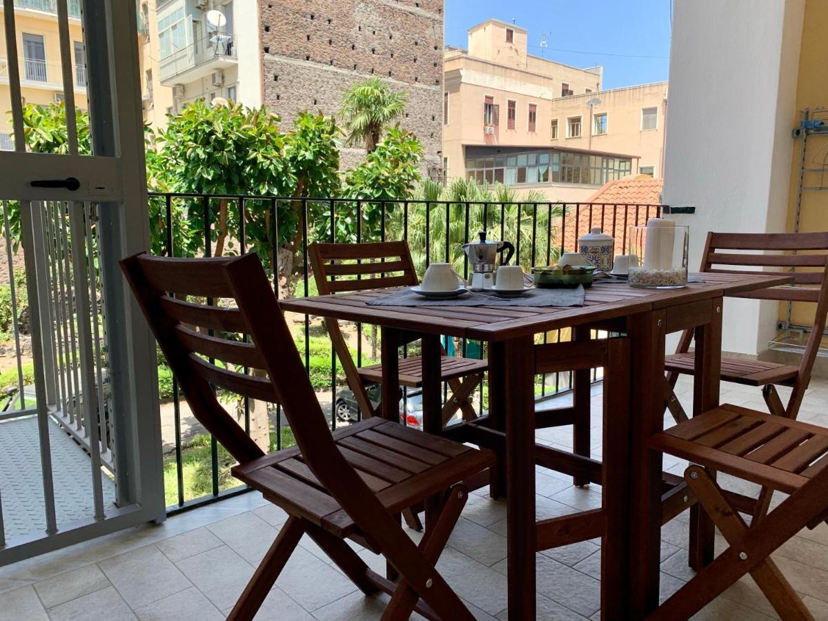 Vittorio Emanuele House Apartment Catania Bagian luar foto