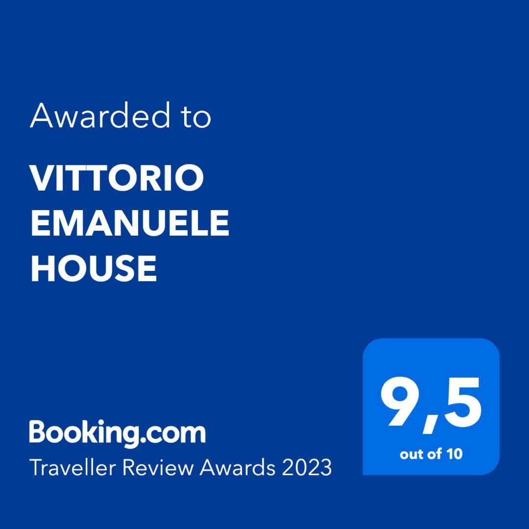 Vittorio Emanuele House Apartment Catania Bagian luar foto